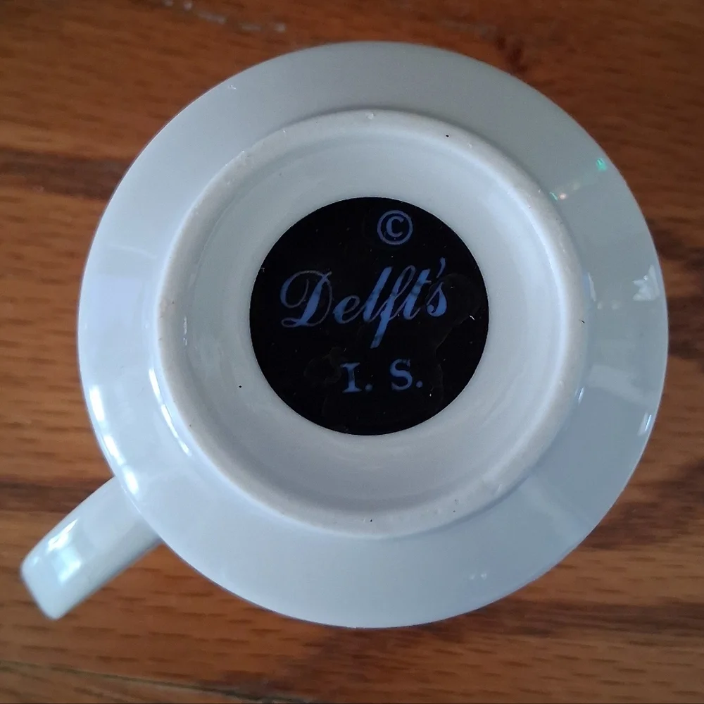 Vintage Delft Blue Style Miniature Tea/Espresso Cup & Saucer - Dutch Woman
